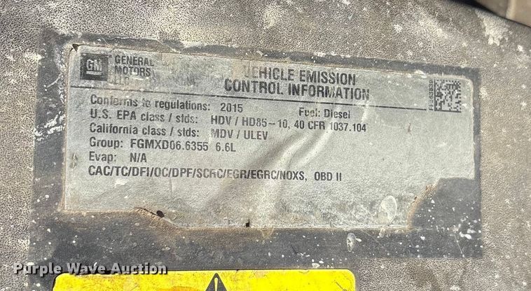 image for item ET7259 2015 Chevrolet Silverado 2500HD Crew Cab pickup truck