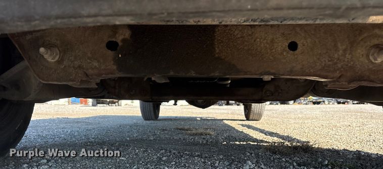 image for item ET7260 2015 Chevrolet Silverado 2500HD Crew Cab pickup truck