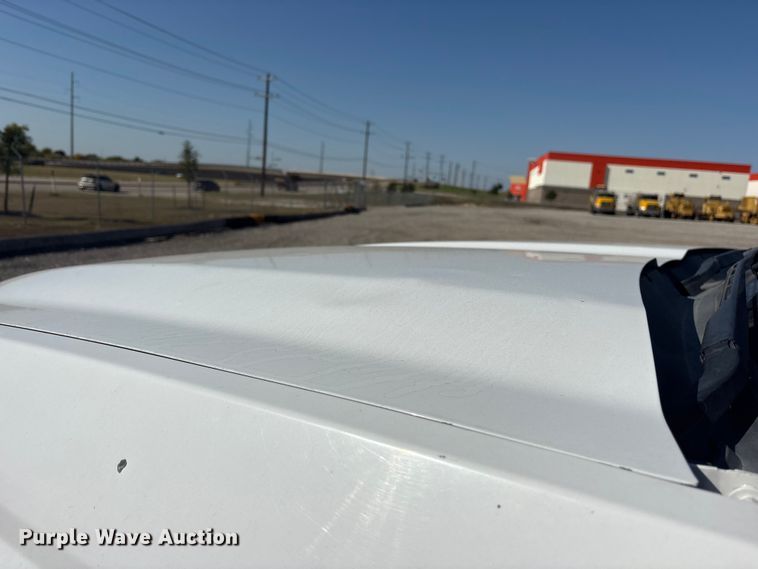 image for item ET7261 2015 Chevrolet Silverado 2500HD Crew Cab pickup truck