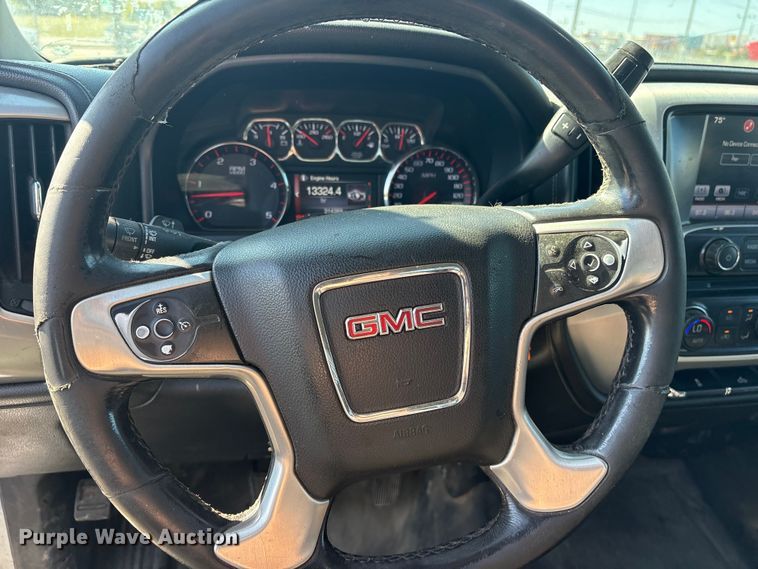 image for item ET7263 2016 GMC Sierra 2500HD Crew Cab pickup truck