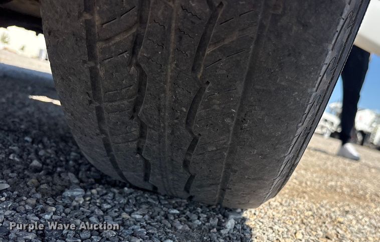 image for item ET7263 2016 GMC Sierra 2500HD Crew Cab pickup truck