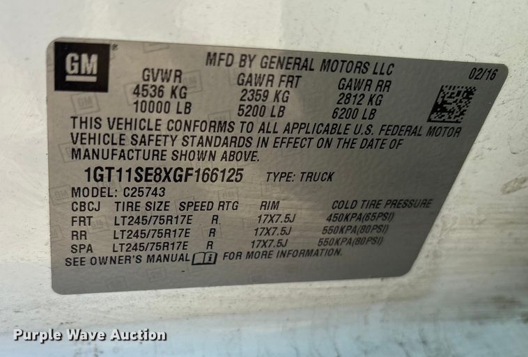 image for item ET7263 2016 GMC Sierra 2500HD Crew Cab pickup truck