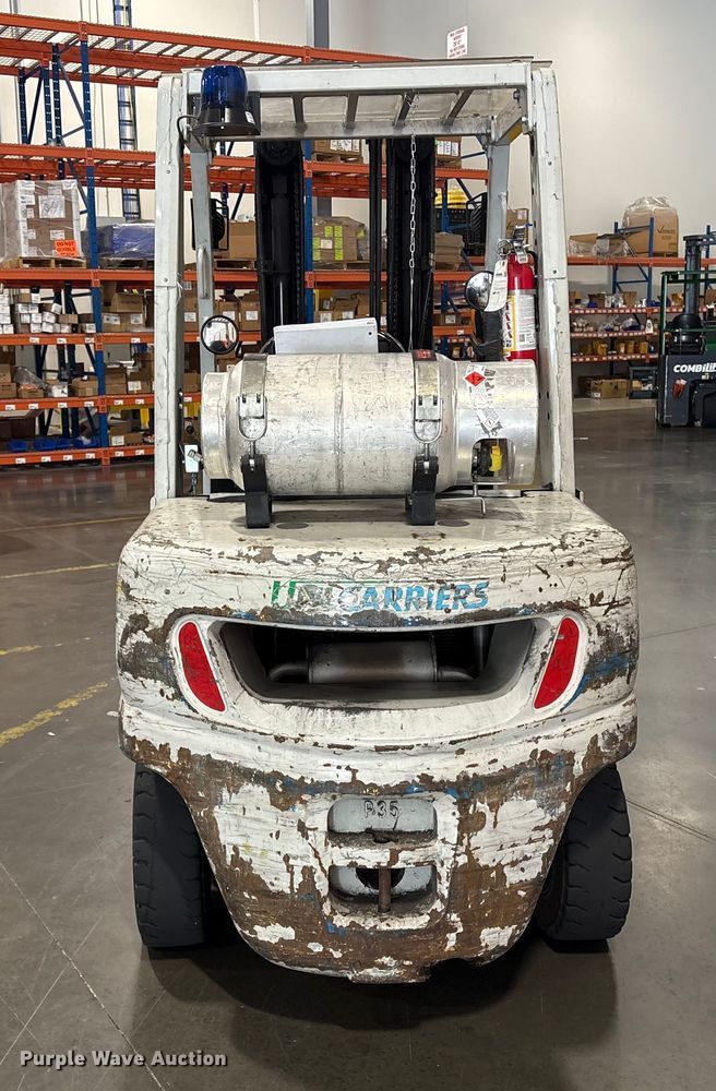 image for item ET8566 2016 UniCarriers PF70 forklift