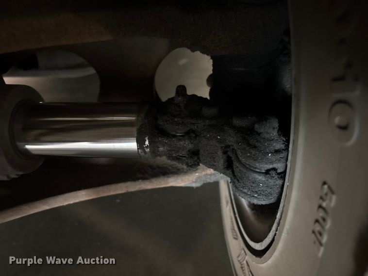 image for item ET8566 2016 UniCarriers PF70 forklift