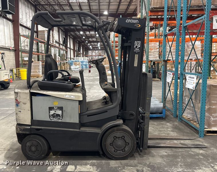 image for item ET8600 2015 Crown FC4510-50 forklift
