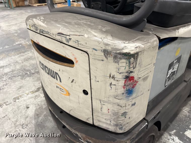 image for item ET8600 2015 Crown FC4510-50 forklift