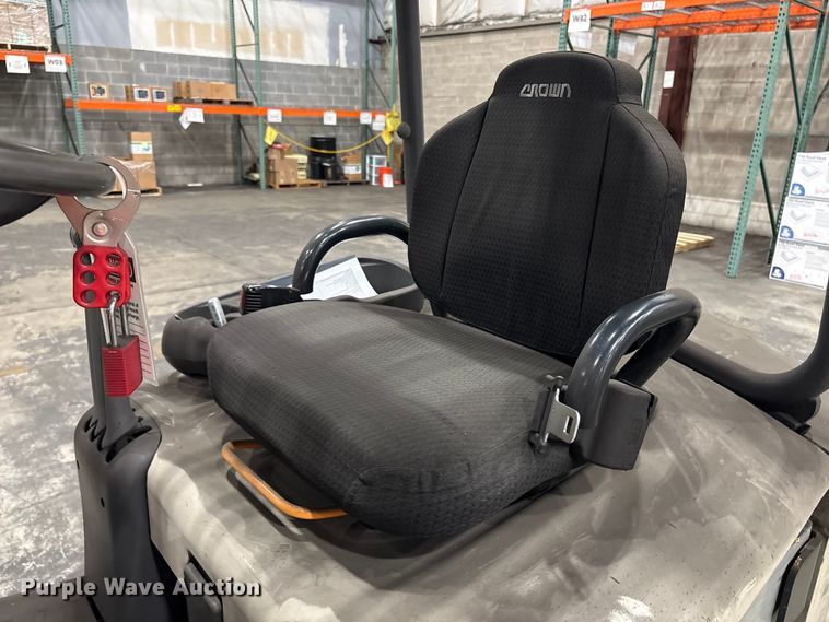 image for item ET8600 2015 Crown FC4510-50 forklift