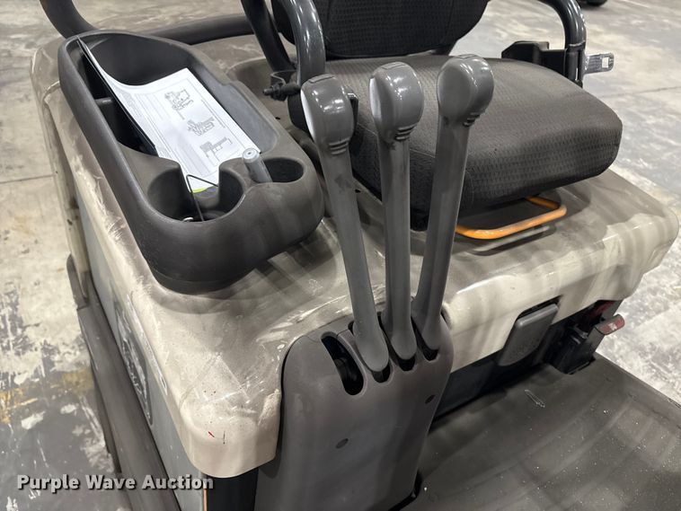 image for item ET8600 2015 Crown FC4510-50 forklift