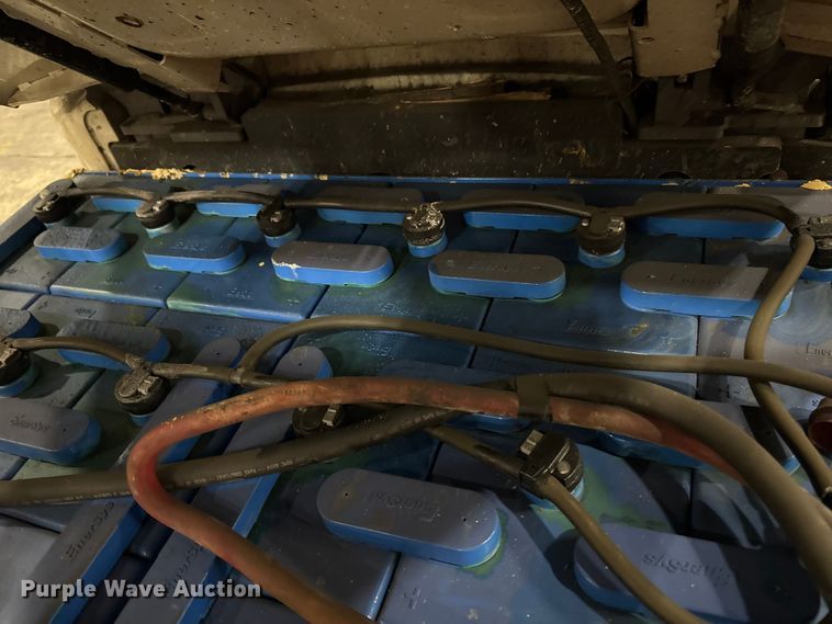 image for item ET8600 2015 Crown FC4510-50 forklift