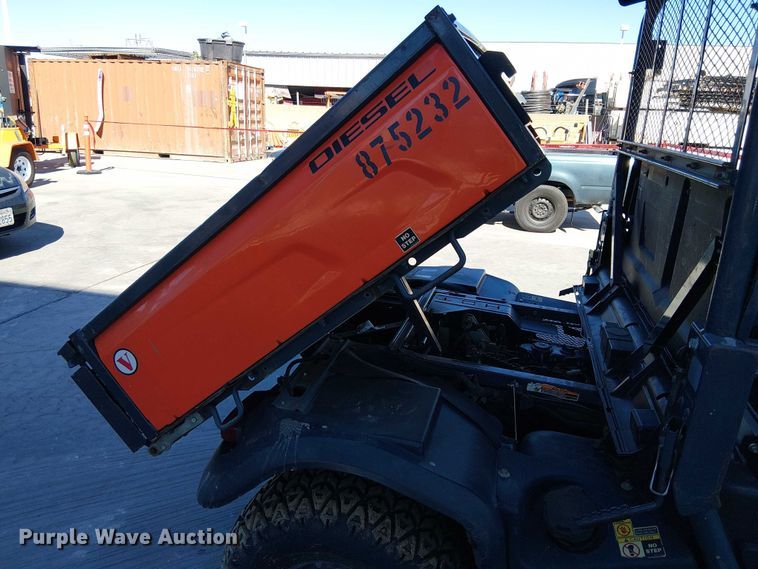 image for item EU2593 2015 Kubota RTV-X900 utility vehicle