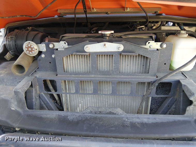 image for item EU2593 2015 Kubota RTV-X900 utility vehicle