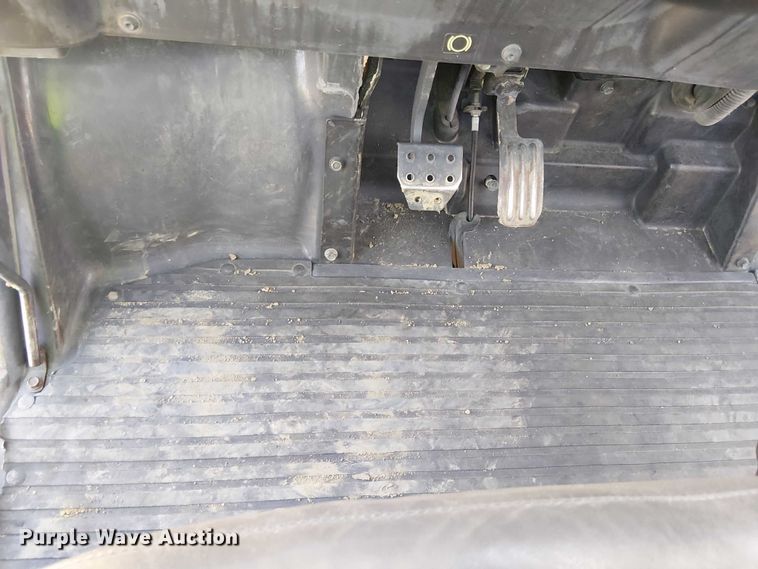 image for item EU2593 2015 Kubota RTV-X900 utility vehicle