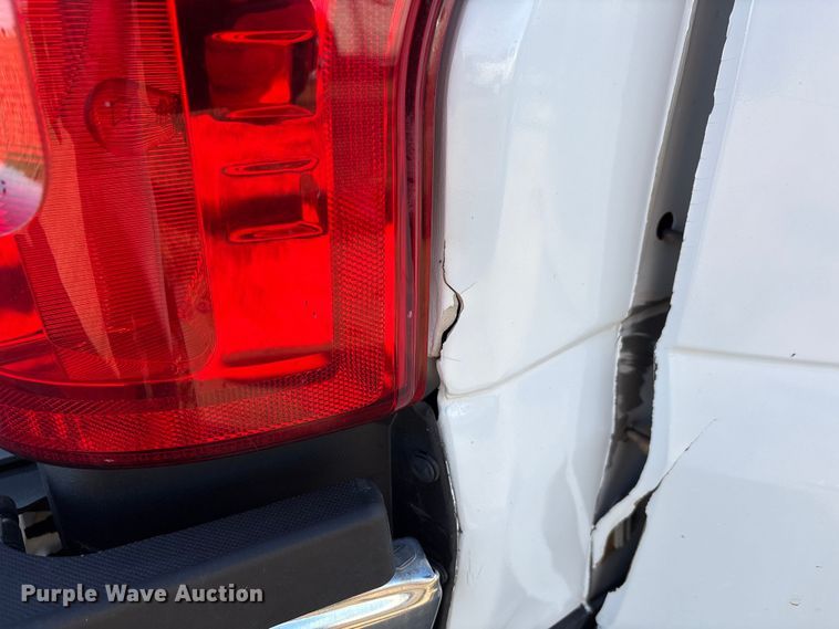 image for item EU4709 2017 Ford F350 Super Duty Crew Cab pickup truck