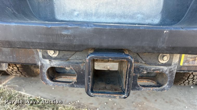 image for item EU4709 2017 Ford F350 Super Duty Crew Cab pickup truck