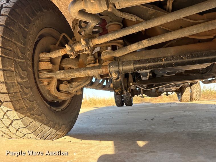 image for item EU4709 2017 Ford F350 Super Duty Crew Cab pickup truck