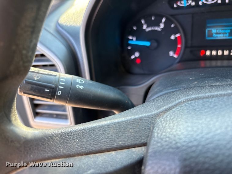 image for item EU4709 2017 Ford F350 Super Duty Crew Cab pickup truck