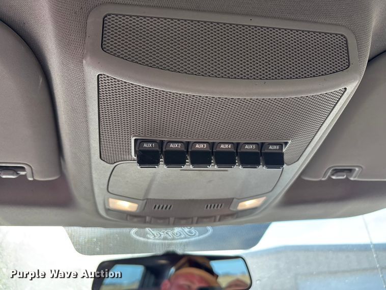 image for item EU4709 2017 Ford F350 Super Duty Crew Cab pickup truck