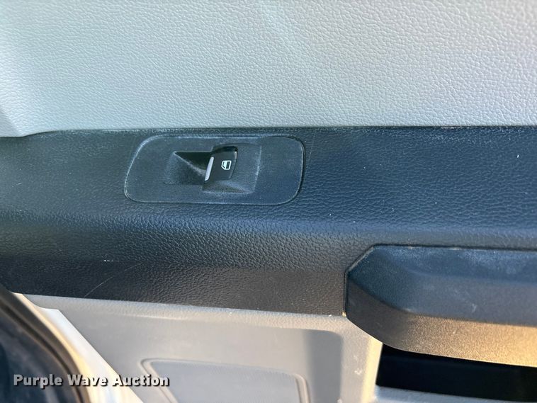 image for item EU4709 2017 Ford F350 Super Duty Crew Cab pickup truck