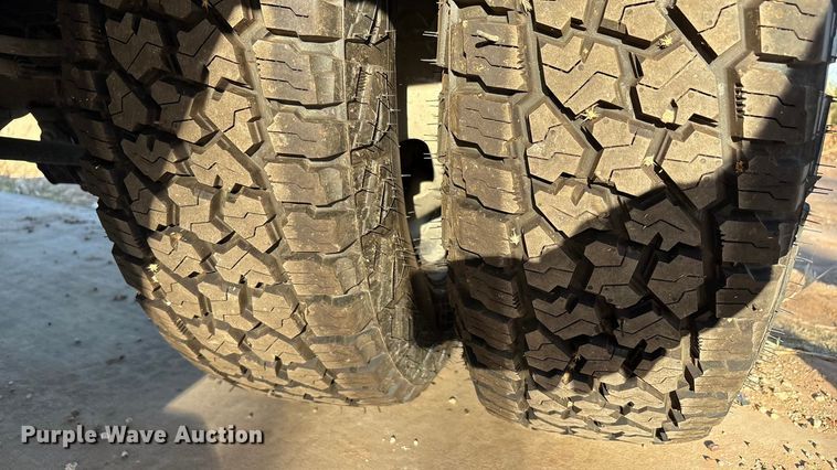 image for item EU4709 2017 Ford F350 Super Duty Crew Cab pickup truck