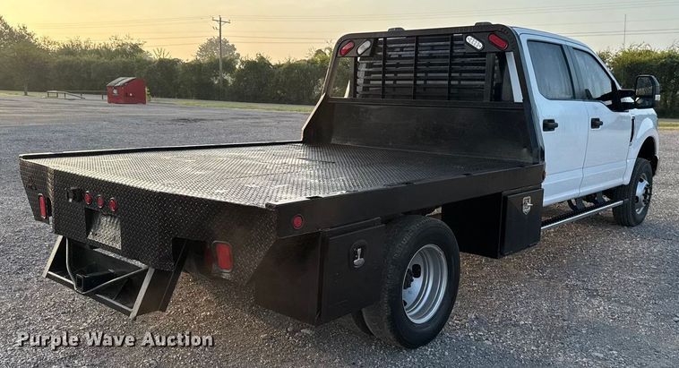 image for item EU5062 2020 Ford F350 Super Duty XL Crew Cab flatbed pickup truck