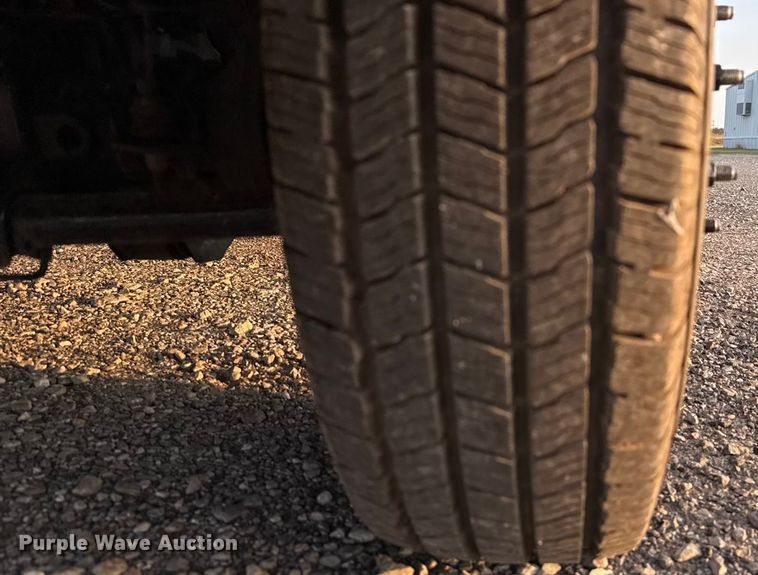 image for item EU5062 2020 Ford F350 Super Duty XL Crew Cab flatbed pickup truck