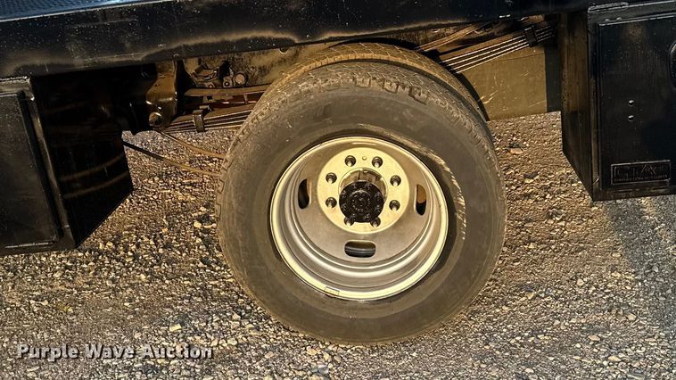 image for item EU5062 2020 Ford F350 Super Duty XL Crew Cab flatbed pickup truck