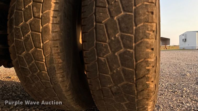 image for item EU5062 2020 Ford F350 Super Duty XL Crew Cab flatbed pickup truck