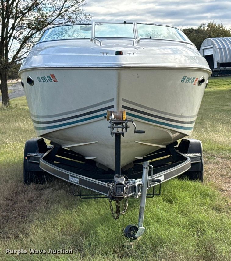 image for item EU5232 1995 Baja 236 boat