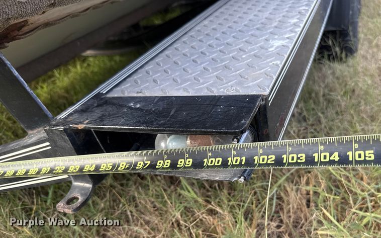 image for item EU5232 1995 Baja 236 boat