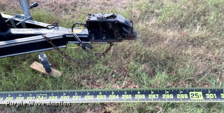 image for item EU5232 1995 Baja 236 boat