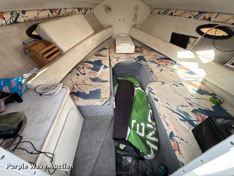 image for item EU5232 1995 Baja 236 boat