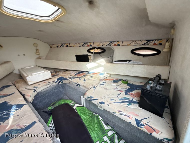 image for item EU5232 1995 Baja 236 boat