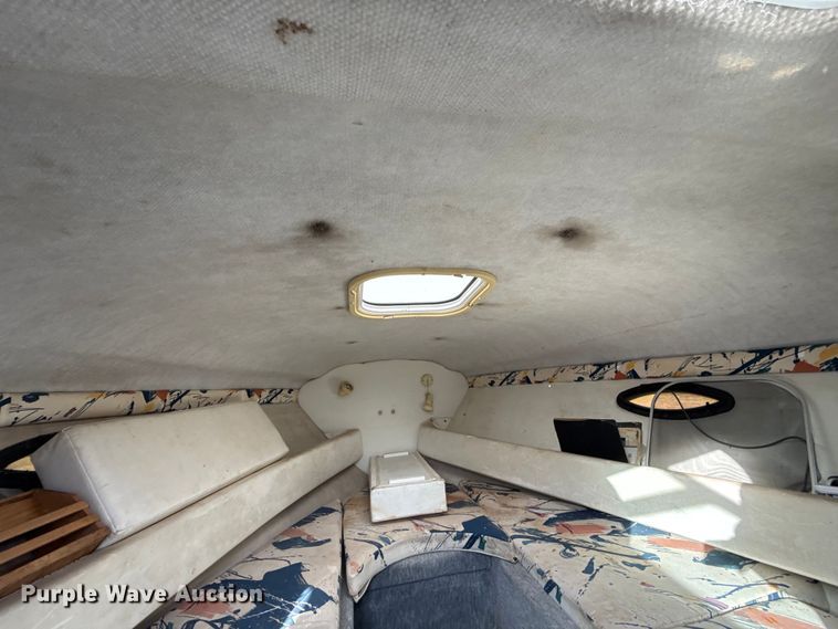 image for item EU5232 1995 Baja 236 boat