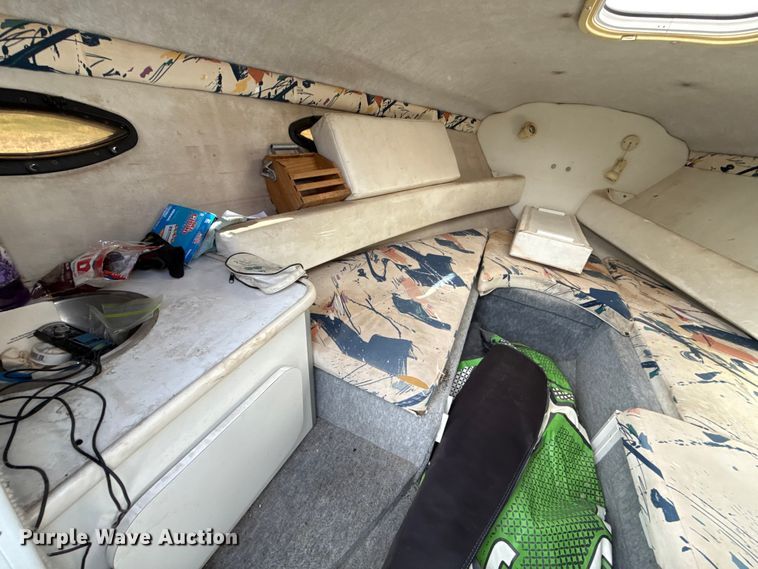 image for item EU5232 1995 Baja 236 boat