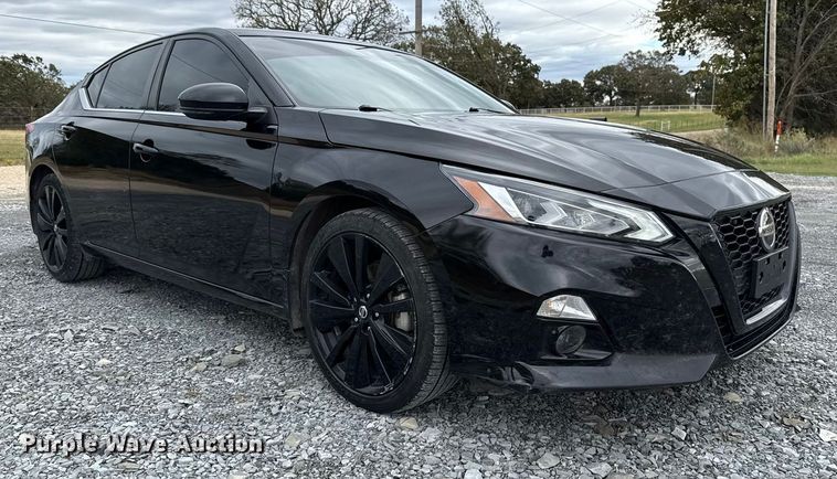 image for item EU5236 2022 Nissan Altima SR 