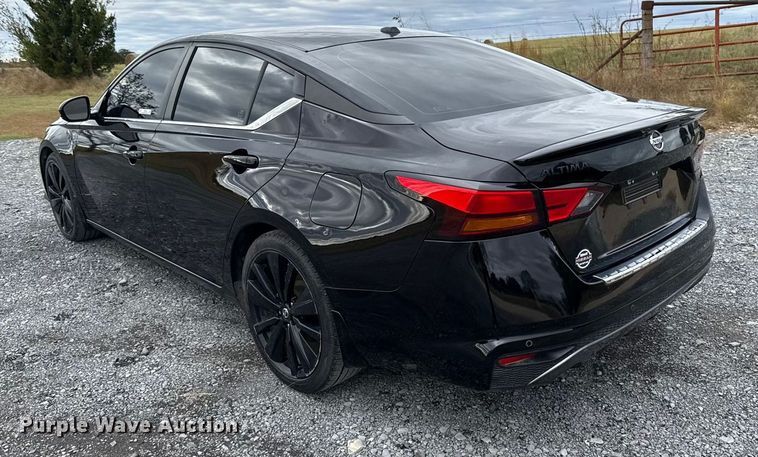 image for item EU5236 2022 Nissan Altima SR 