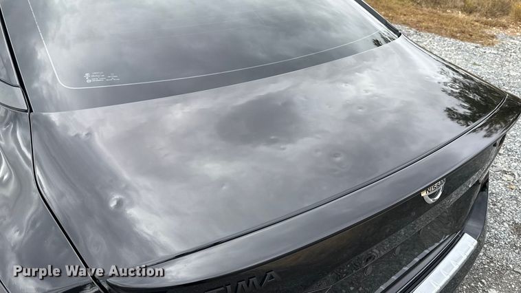 image for item EU5236 2022 Nissan Altima SR 