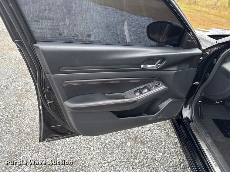 image for item EU5236 2022 Nissan Altima SR 