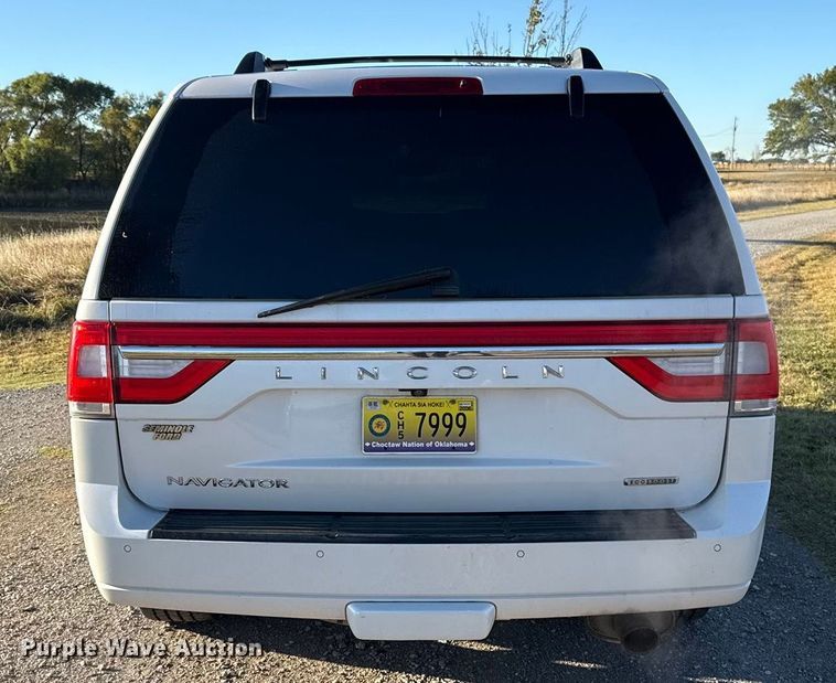 image for item EU5237 2015 Lincoln Navigator SUV