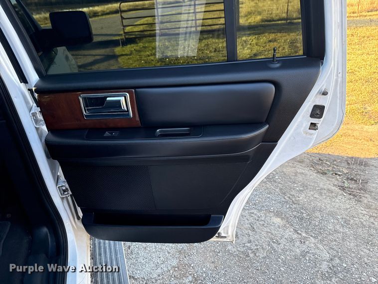 image for item EU5237 2015 Lincoln Navigator SUV