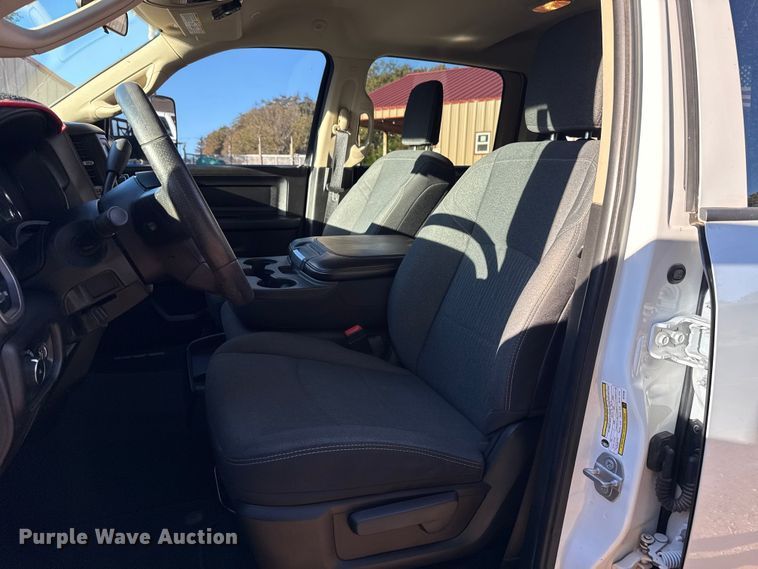 image for item EU5286 2019 RAM 3500 Crew Cab pickup truck