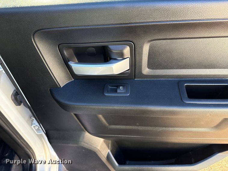 image for item EU5286 2019 RAM 3500 Crew Cab pickup truck