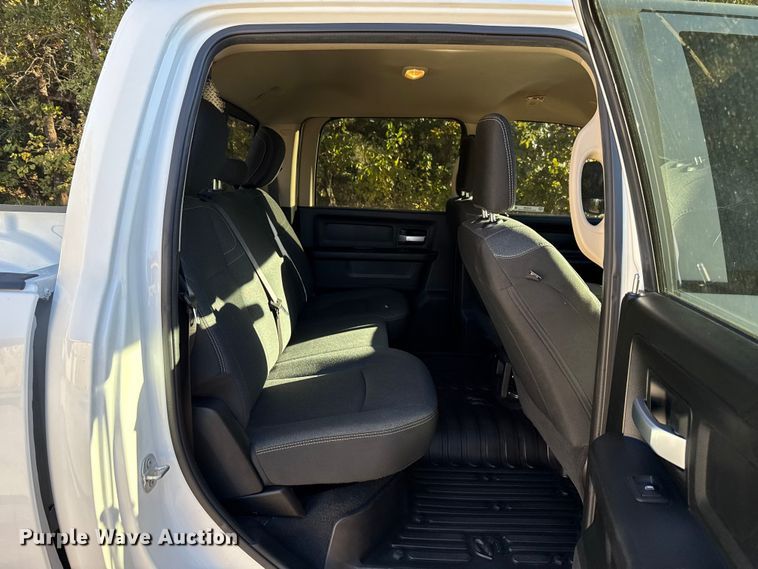 image for item EU5286 2019 RAM 3500 Crew Cab pickup truck