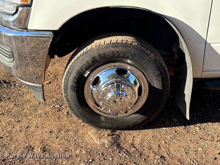 image for item EU5286 2019 RAM 3500 Crew Cab pickup truck