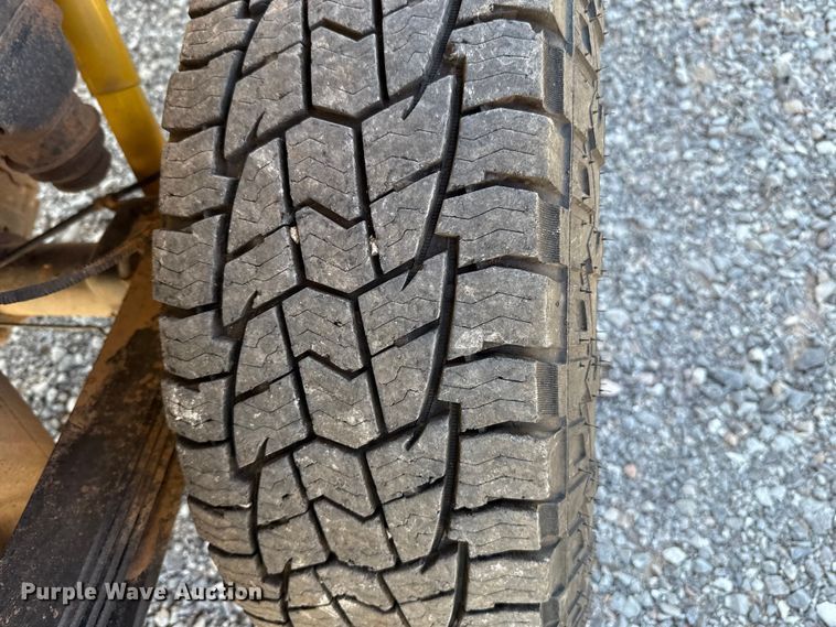 image for item EU5335 2019 Chevrolet Silverado 2500HD Double Cab pickup truck