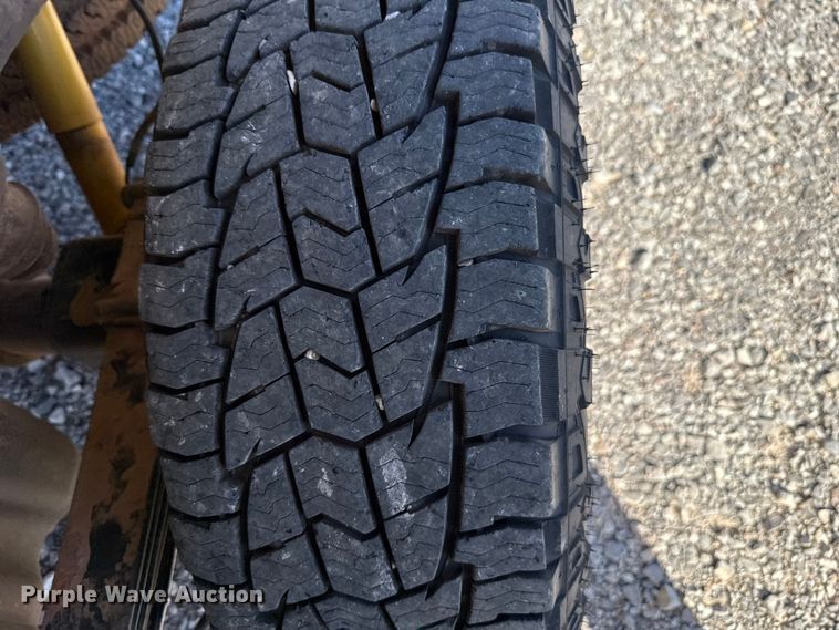 image for item EU5335 2019 Chevrolet Silverado 2500HD Double Cab pickup truck