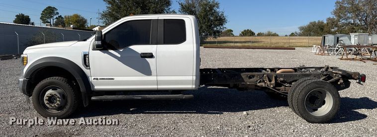 image for item EU5336 2018 Ford F550 SuperCab truck cab and chassis