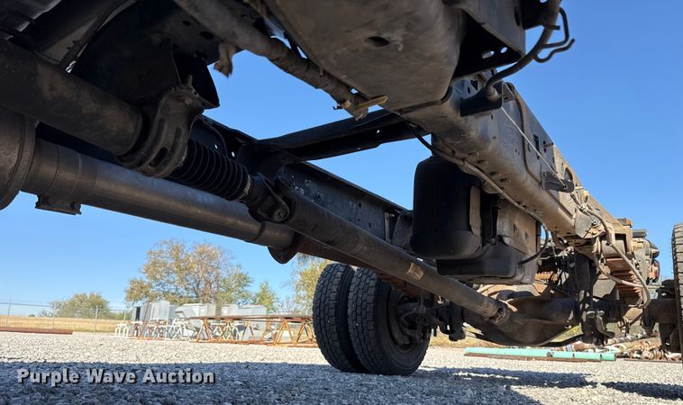 image for item EU5336 2018 Ford F550 SuperCab truck cab and chassis