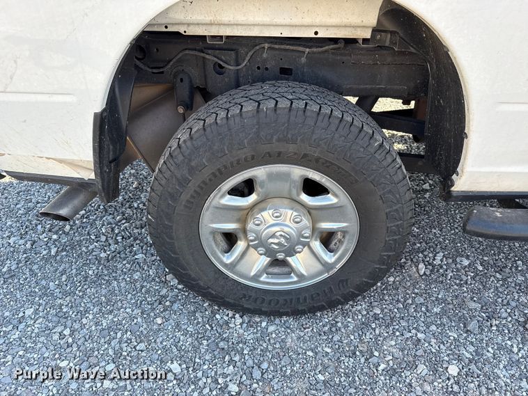 image for item EU5337 2021 RAM 2500 Crew Cab pickup truck