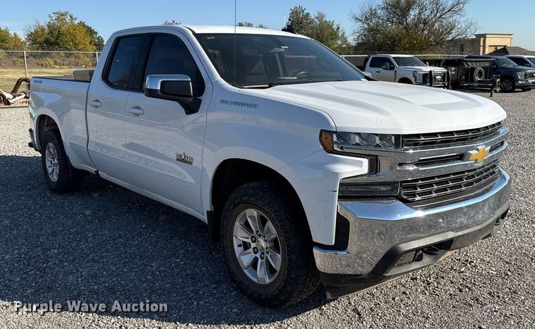 image for item EU5338 2019 Chevrolet Silverado 1500 Double Cab pickup truck